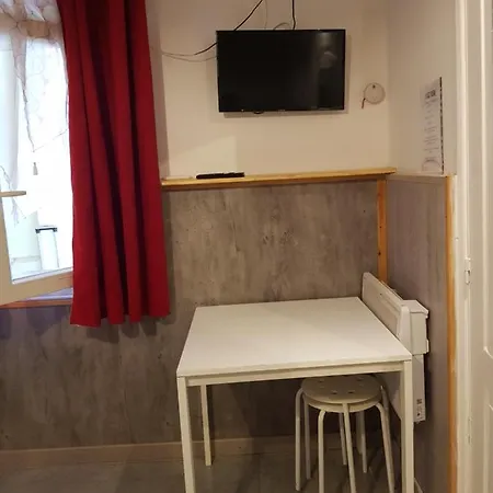 Appartamento Entre Paris Et 2 *